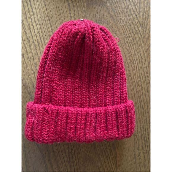 Furtalk red ribbed knit beanie hat - Picture 2 of 3